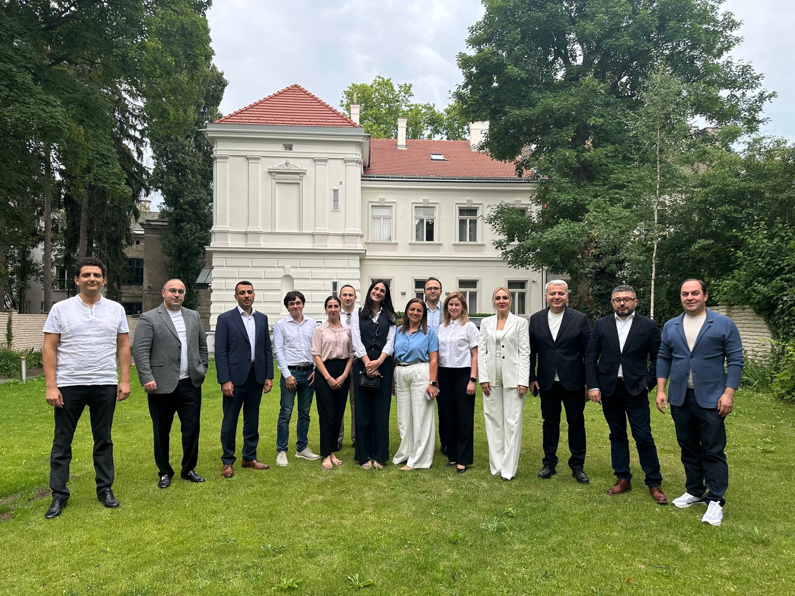 ՀԱՄ և ԿԲ համատեղ աշխատաժողով Վիեննայում